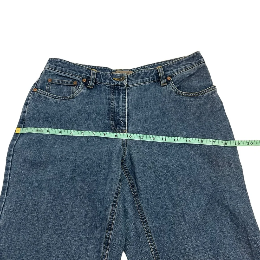 I.E. Women’s Petite Relaxed Blue Bootcut Jeans, Petite Size 8P - Picture 6 of 11